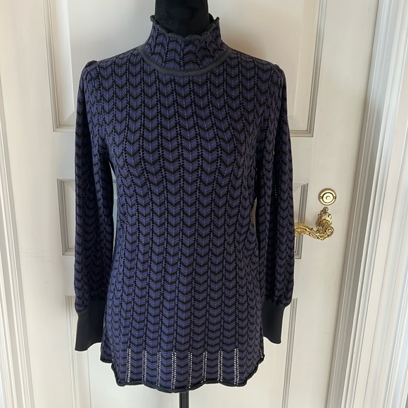 Purple sweater set - Picture 3 of 8